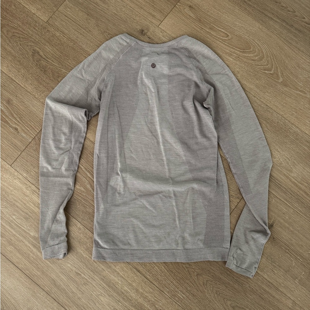 Lululemon Long Sleeve Athletic Top